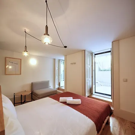 Apartment Batalha 4*